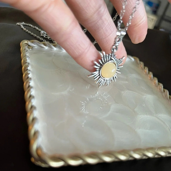 Handcrafted Pearl Sun Pendant Necklace - Picture 5 of 5